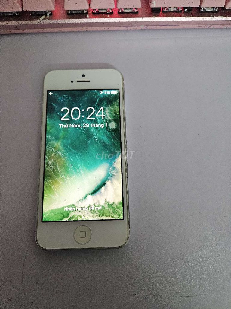 iPhone 5S 16GB Trắng Đã qua sử dụng. Mua bán Điện thoại tại Huyện Thanh Trì Hà Nội được đăng bởi nguyễn  hình 1