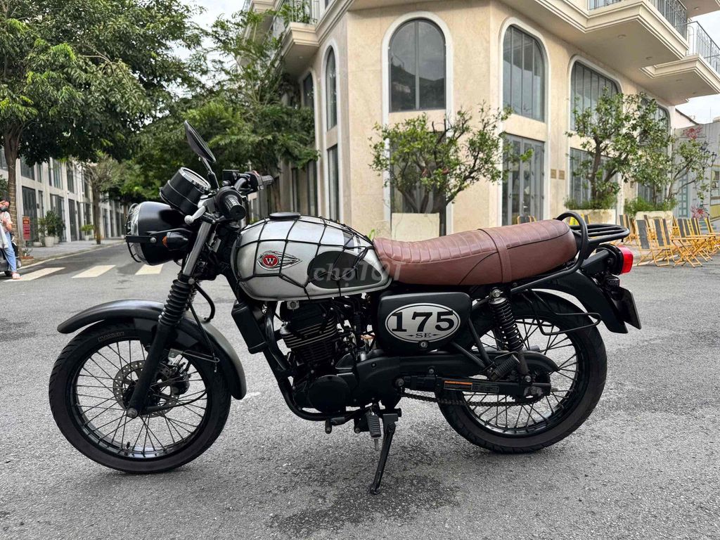 Kawasaki W175 2019 с документами, госномер 62