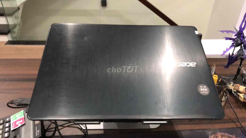 Laptop Acer Aspire E5 ( Tặng kèm sạc ) có fix