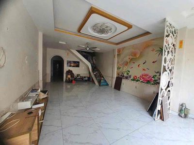 Аренда · 3 комн. · 200 м² · Thành phố Thủ Đức, ул. 0981762809