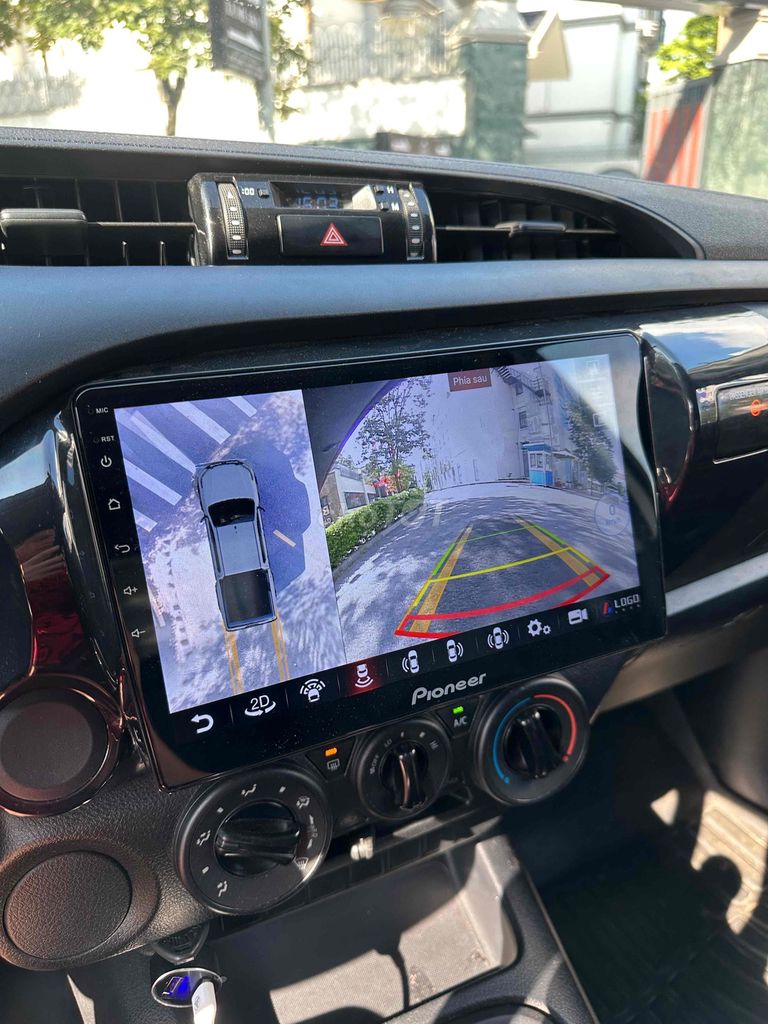 Toyota Hilux 2020 2.4L 4x2 MT - 96836 km. Mua bán Ô tô tại Quận Hà Đông Hà Nội được đăng bởi TIẾN QUÂN CAR hình 5