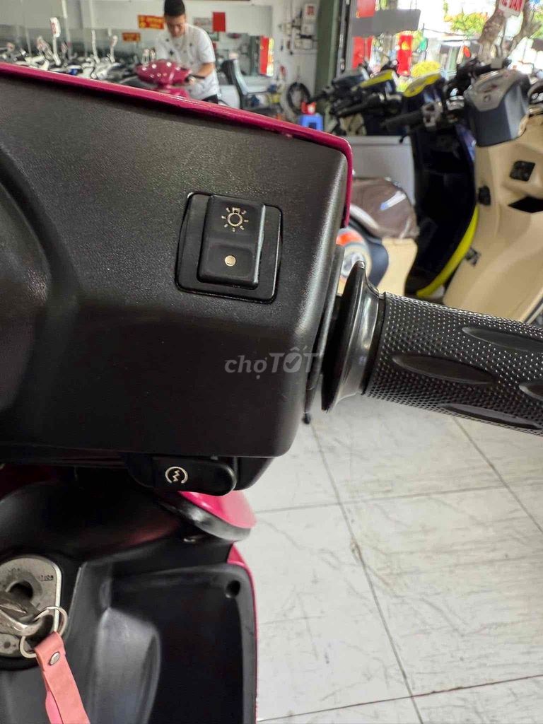 CLICK 2010 Máy Zin Cực Êm. Mua bán Xe máy tại Thành phố Rạch Giá Kiên Giang được đăng bởi XE MÁY CŨ TÂN 128 hình 9