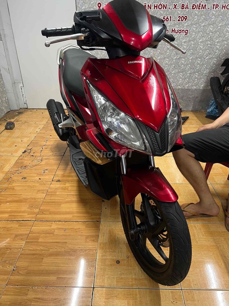 Honda Air Blade Thai FI 2009 Красный