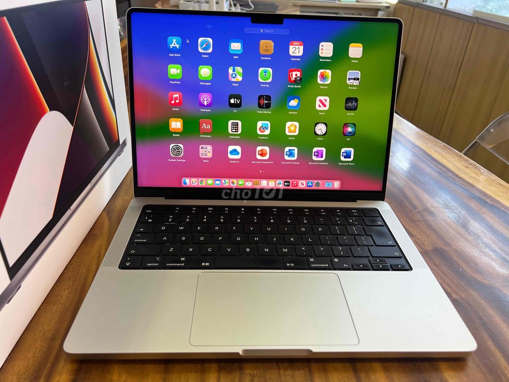 Sale sock 🍎MacBook Pro 14 inch 1TB SSD Active 2022