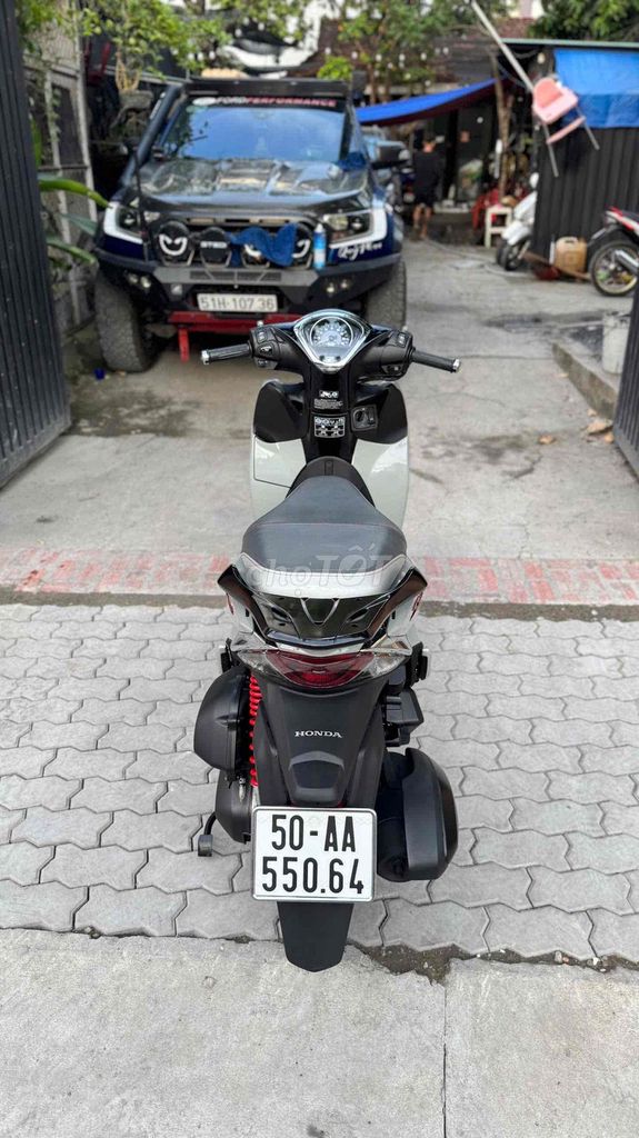 Shmode 2025abs Bản xám xi măng. Mua bán Xe máy tại Thành phố Thủ Đức Tp Hồ Chí Minh được đăng bởi Hải Nam hình 1