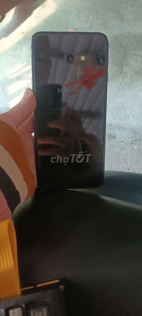 Xác điện thoại Samsung Đen. Mua bán Điện thoại tại Huyện Củ Chi Tp Hồ Chí Minh được đăng bởi Nguyễn Thị Thanh Tú hình 1