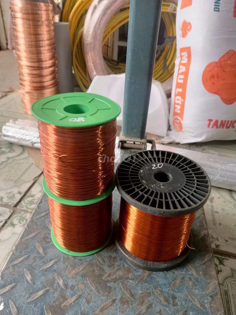 Dây đồng tráng men Emay. Mua bán Đồ chuyên dụng, Giống nuôi trồng tại Quận Hoàng Mai Hà Nội được đăng bởi Kim Loại Màu hình 1