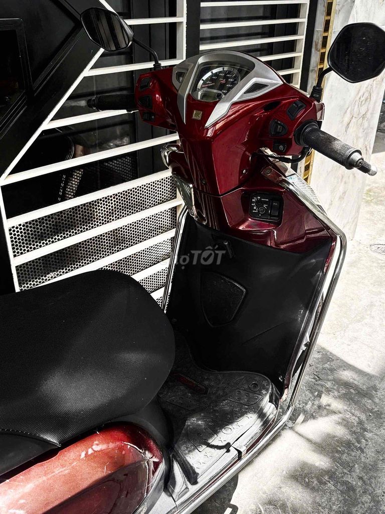 Lead 125 đề từ màu đỏ đô cần bán. xe đep máy êm. Mua bán Xe máy tại Quận 11 Tp Hồ Chí Minh được đăng bởi Anh Bên hình 3