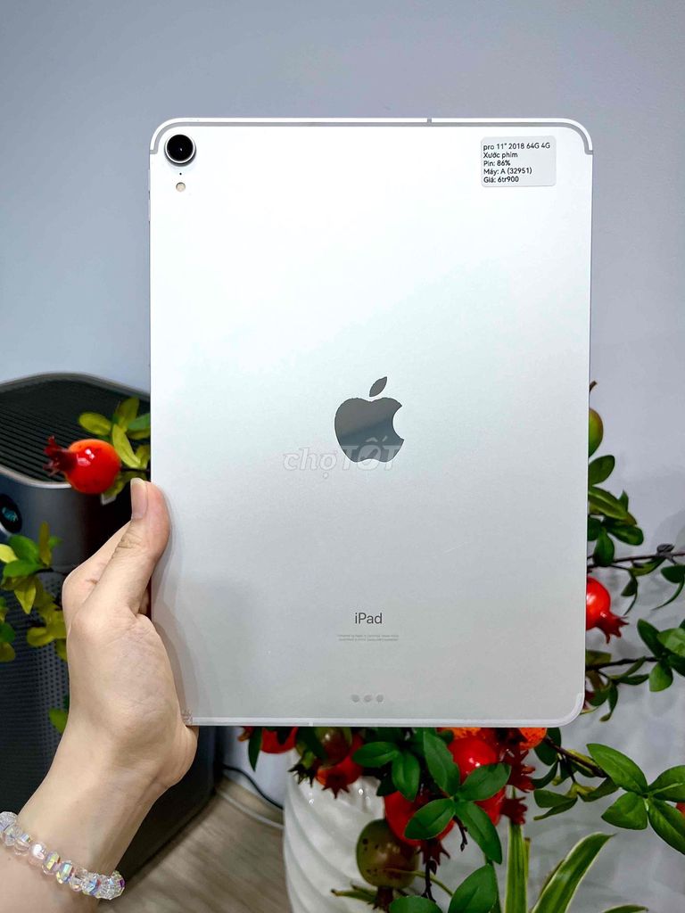 iPad Pro 2018 64G 11" -4G+WiFi Màn Phim Nguyên Zin. Mua bán Máy tính bảng tại Huyện Hóc Môn Tp Hồ Chí Minh được đăng bởi SIRI STORE HCM hình 1