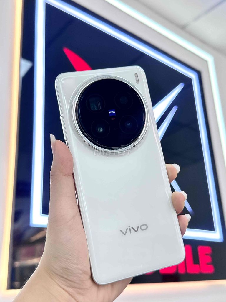 VIVO X200 PRO 12/256 NEW BODY TRẮNG TUYẾT SIÊU ĐẸP. Mua bán Điện thoại tại Huyện Trảng Bom Đồng Nai được đăng bởi X Mobile Trảng Bom hình 1