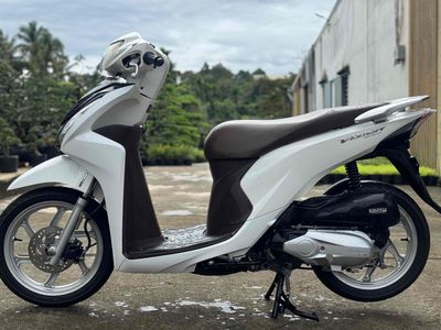 vision 2018 chính chủ máy zin xe liền đẹp. Mua bán Xe máy tại Thành phố Buôn Ma Thuột Đắk Lắk được đăng bởi Thu Hiền