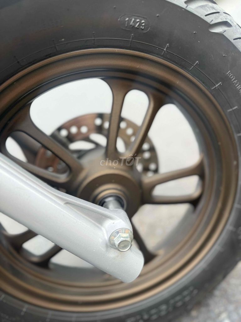 Scoopy 2023 Lướt B65 GÓP CẦN CCCD ĐỦ 18t TRẢ 20%. Mua bán Xe máy tại Huyện Phong Điền Cần Thơ được đăng bởi XE MÁY HOÀNG YẾN hình 6