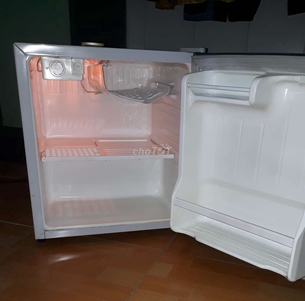 0782301811 - Tủ lạnh mini 53L làm lạnh nhanh