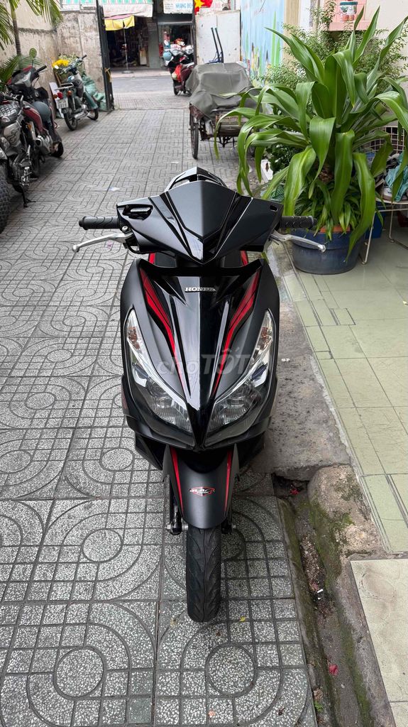 Honda Air Blade 125 2014 Черная грубая сумка 9 Master
