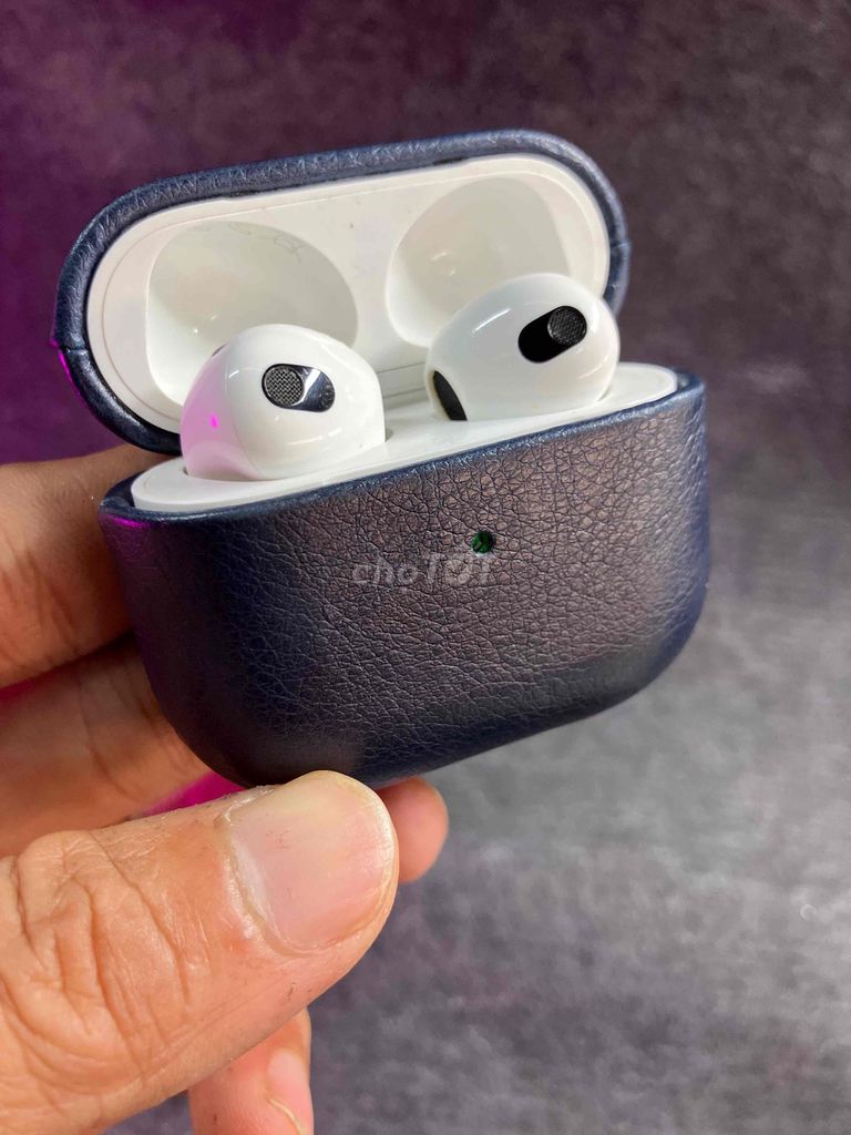 Bán/giao lưu Tai nghe Apple AirPods 3 nguyên bản. Mua bán Tivi, Âm thanh tại Quận Hoàng Mai Hà Nội được đăng bởi VANH AT Mobile Hitech 766 Trương Định HN hình 1