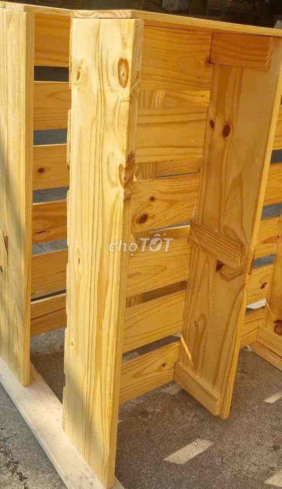 Giường gỗ pallet 30cm đã dùng. Mua bán Giường, chăn ga gối nệm tại Quận Gò Vấp Tp Hồ Chí Minh được đăng bởi Tubone hình 1