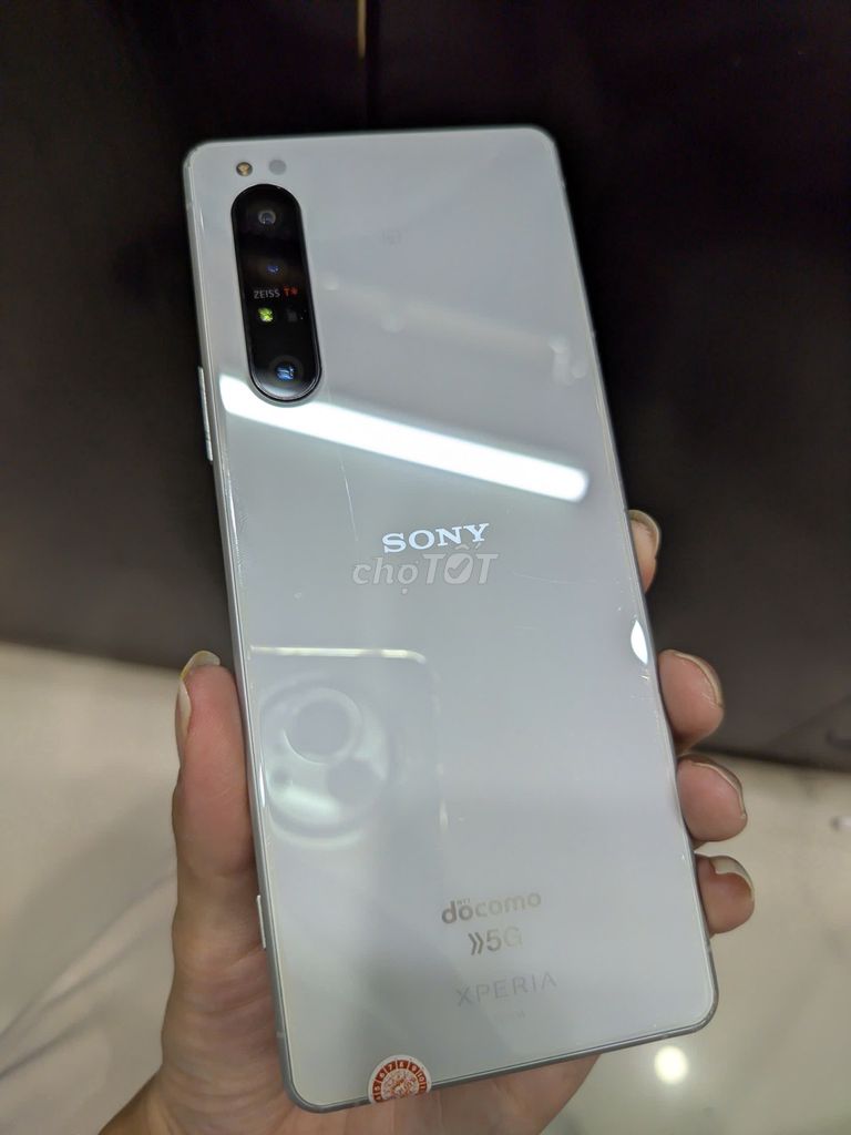 Sony Xperia 1 Mark II Trắng, 1 sim. 8/128GB. Mua bán Điện thoại tại Huyện Gia Lâm Hà Nội được đăng bởi Trang Vũ  hình 1