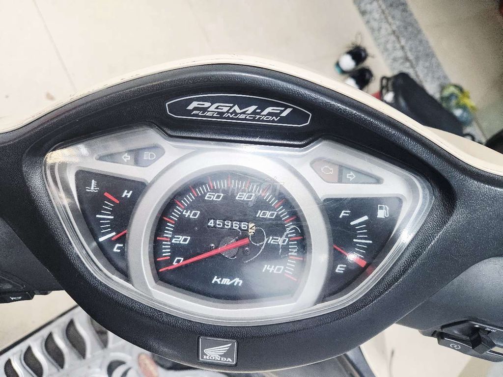 Bán xe Honda Lead 110cc Fi đời 2012, chính chủ. Mua bán Xe máy tại Quận Ngô Quyền Hải Phòng được đăng bởi Nguyễn Huy hình 4