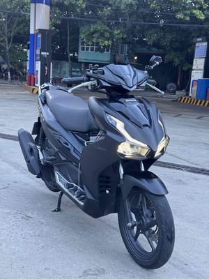 Honda Ab 4val dk 2023 xe nguyên rin .. Mua bán Xe máy tại Quận Cẩm Lệ Đà Nẵng được đăng bởi Duc Tran 