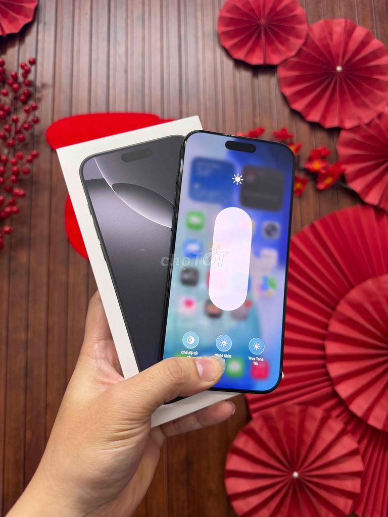 Apple iPhone 16 Pro Max 256GB Đen Đã qua sử dụng. Mua bán Điện thoại tại Huyện Phong Điền Cần Thơ được đăng bởi Huỳnh Long hình 1