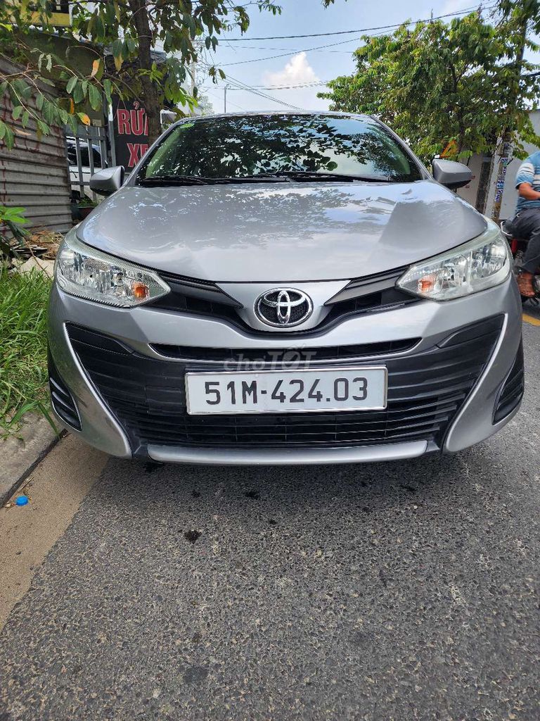 Toyota Vios 2019 механическая серебристый