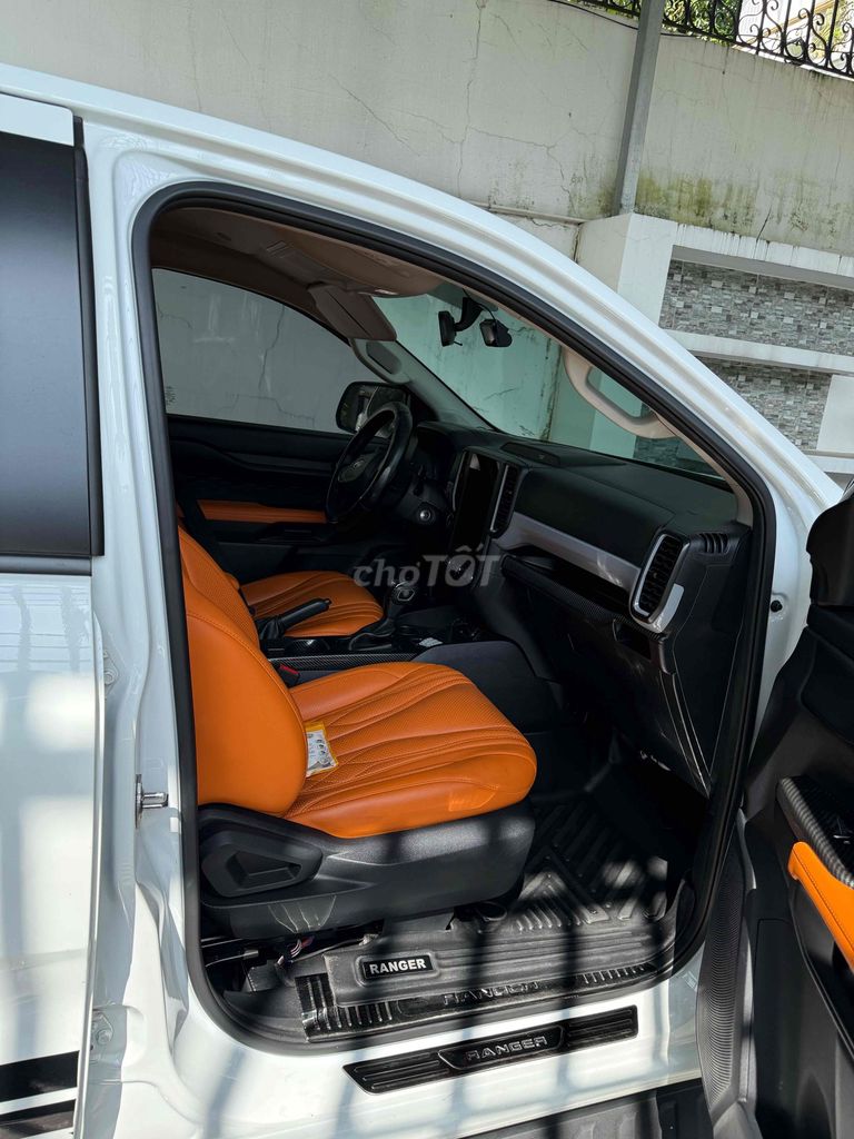 Ford Ranger 2023XLS 2.0 4x2 AT - 66000 km. Mua bán Ô tô tại Thành phố Thủ Đức Tp Hồ Chí Minh được đăng bởi VinFast Thủ Thiêm hình 6
