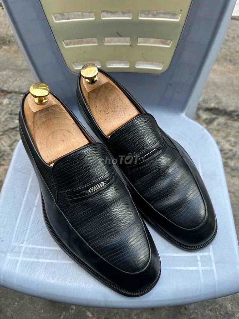 Hiệu Regal, d.a k.ỳ đ.à , size 39. Mua bán Giày dép tại Quận 7 Tp Hồ Chí Minh được đăng bởi Nguyên hình 1