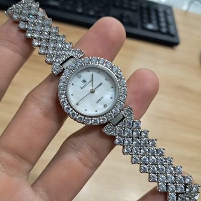 Royal Crown 6305 nữ japan còn bảo hành 1 năm. Mua bán Đồng hồ tại Thành phố Mỹ Tho Tiền Giang được đăng bởi Watch Center