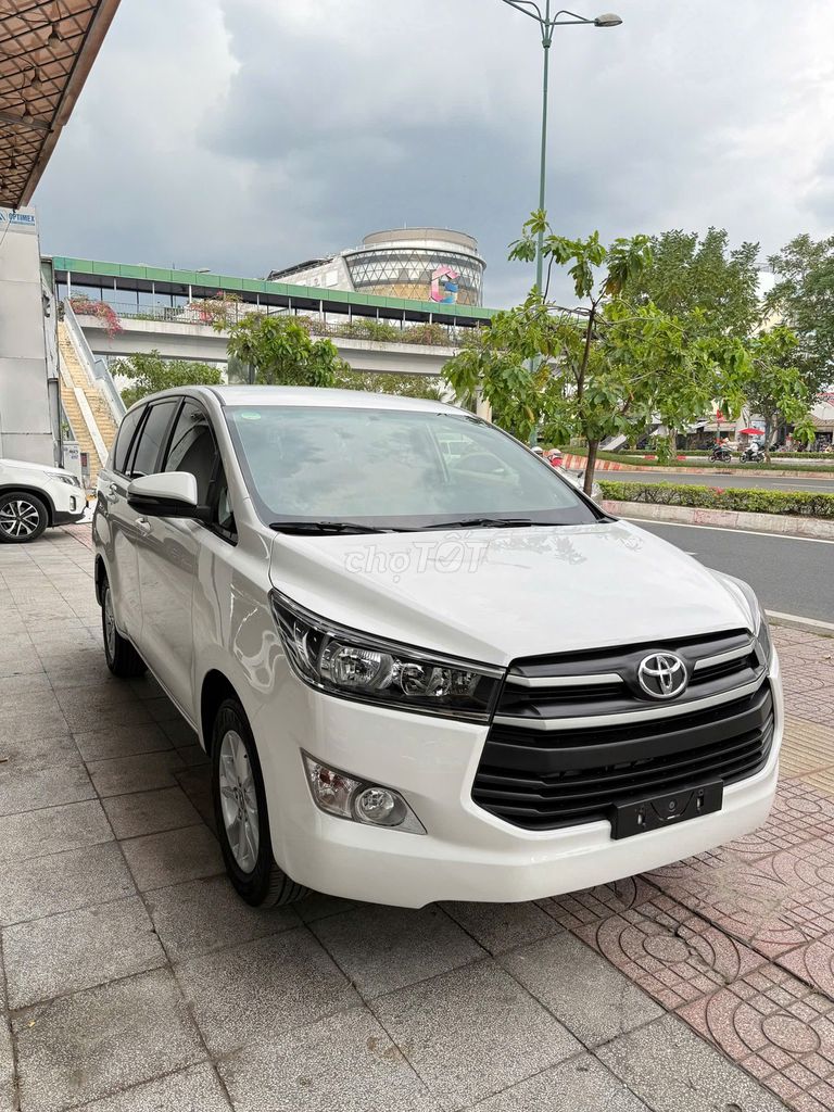 Toyota Innova 2.0E - 2020 - Trắng