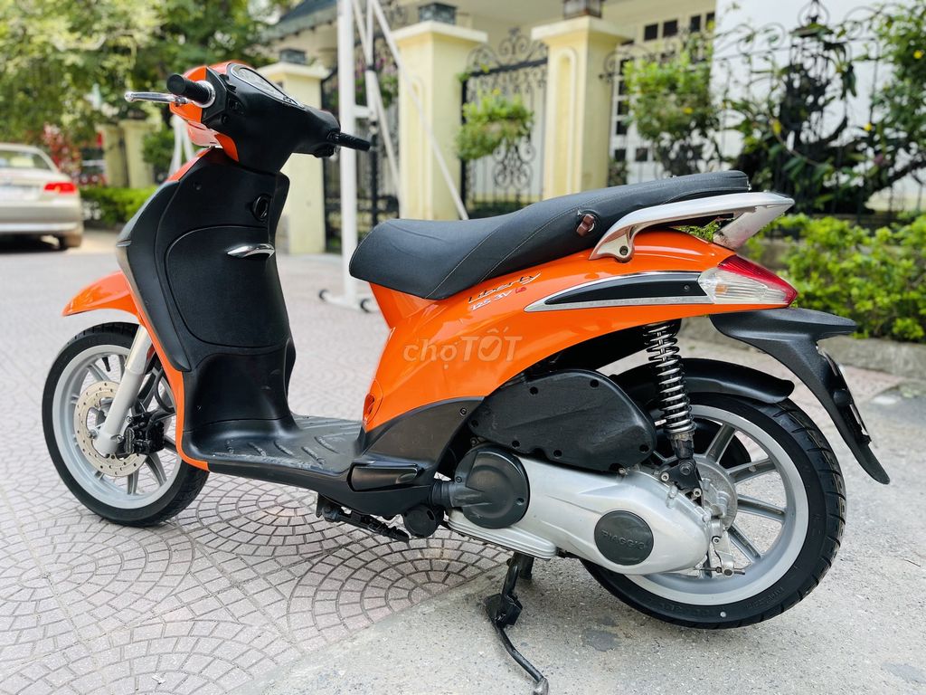 Piaggio LIBERTY 125 3VIE Cam Đề Êm Kim Phun ĐiệnTử. Mua bán Xe máy tại Quận Nam Từ Liêm Hà Nội được đăng bởi Mai Khánh hình 6