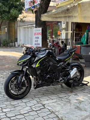 Z1000 bản R đặt biệt 2018. Mua bán Xe máy tại Quận Hải Châu Đà Nẵng được đăng bởi Thái Hoàng Phi Linh