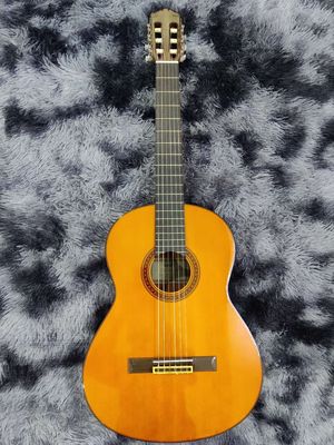 Guitar Yamaha CG120A giá rẻ 2.3tr
