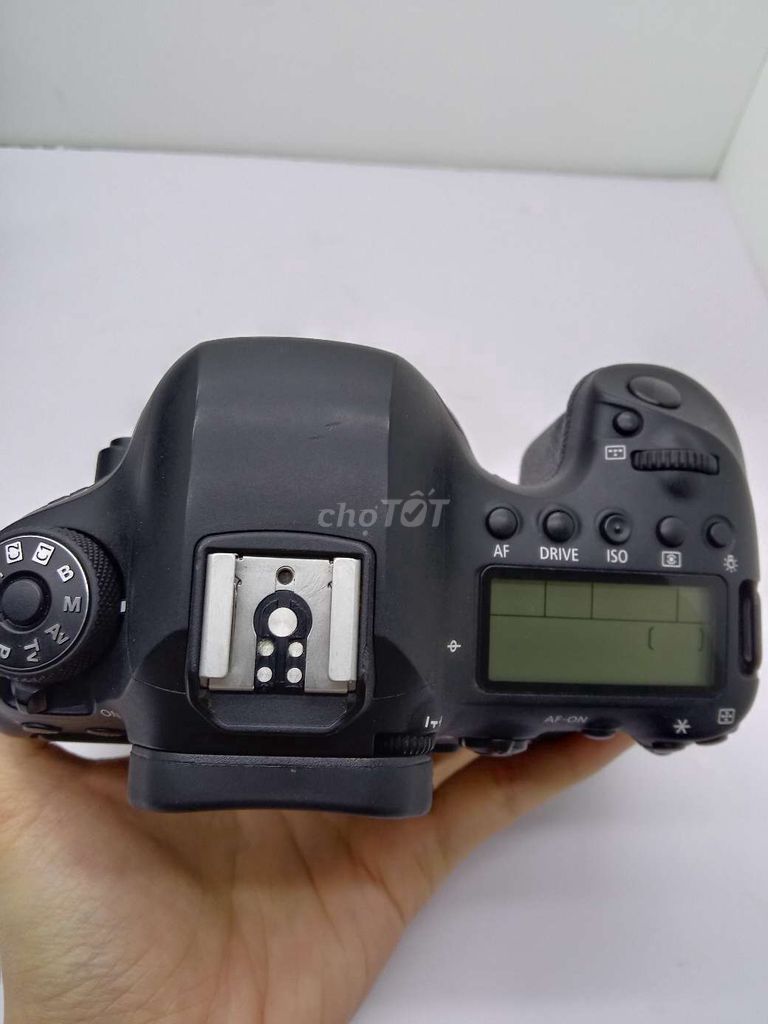 Canon 6D2