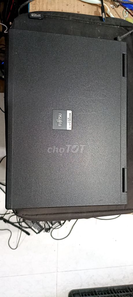 Thanh Lý laptop Fujitshu FMV-E8280