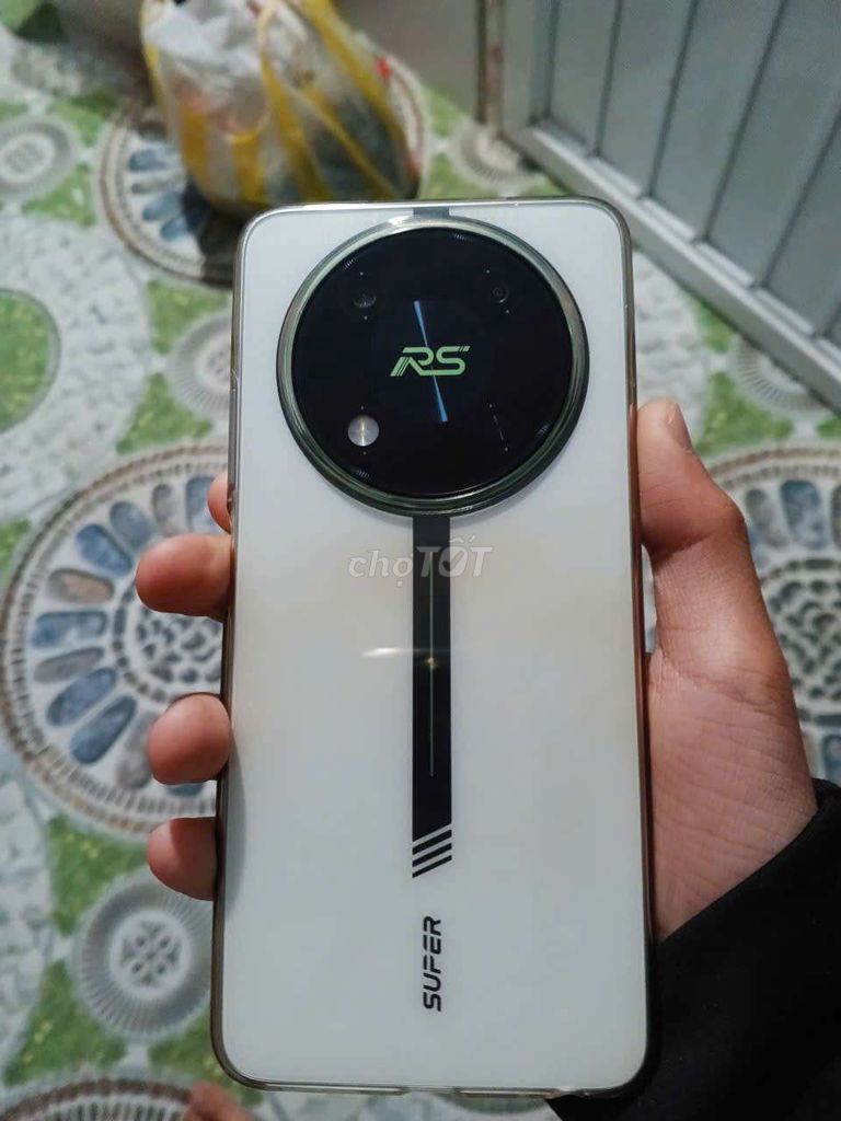 itel RS4 12GB/256GB Trắng. Mua bán Điện thoại tại Thị xã Cửa Lò Nghệ An được đăng bởi Trần Minh Hoàng hình 1