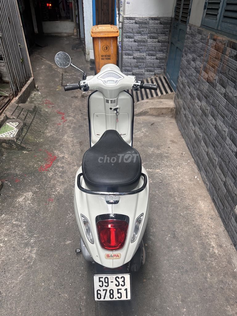 Piaggio Vespa Primavera 2022 Trắng. Mua bán Xe máy tại Quận 3 Tp Hồ Chí Minh được đăng bởi Lam hình 5