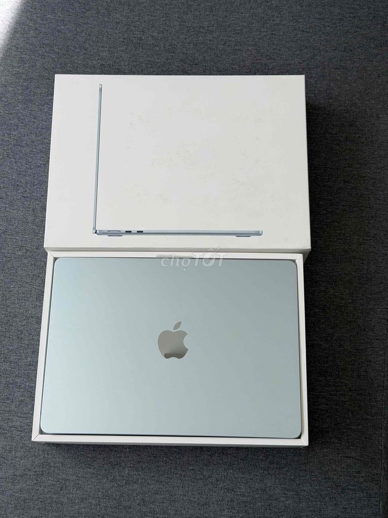 Macbook Air M4 16GB/256GB 99% 10GPU Sạc 7L Bh 3/27. Mua bán Laptop tại Quận Ninh Kiều Cần Thơ được đăng bởi Quý Mobile Cần thơ hình 1