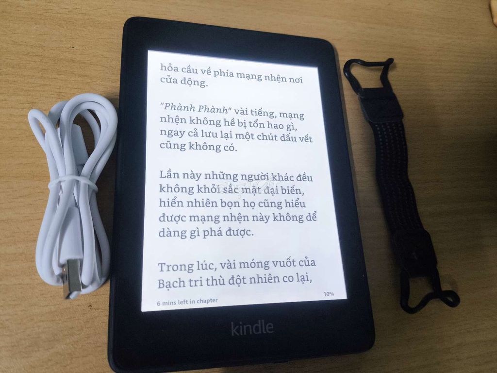 Kindle PPW 4 32gb - còn ok hết