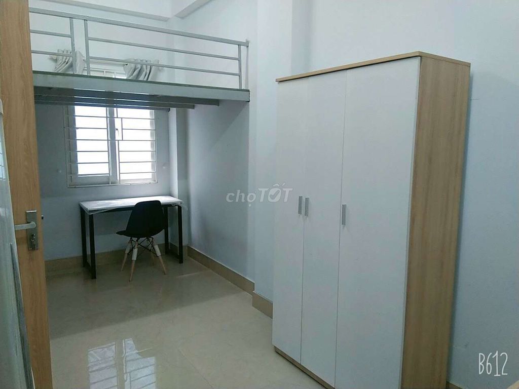 CHDV 20m2 ngay Trương Thị Hoa có gác+ cửa sổ+ được nuôipet