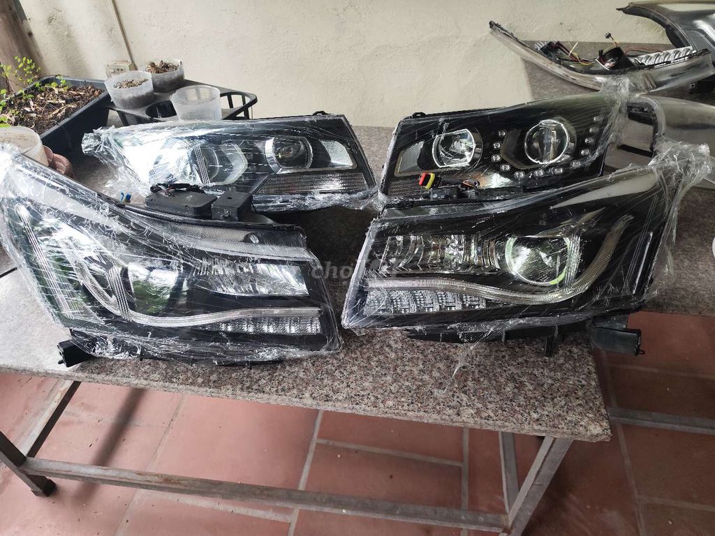 Đèn pha đèn hậu xe cruze. Mua bán Phụ tùng xe tại Quận Tây Hồ Hà Nội được đăng bởi Đức hình 2