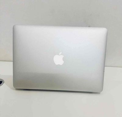 MacBook Air 2017 i5 13.3 inch 8GB/128GB Bạc