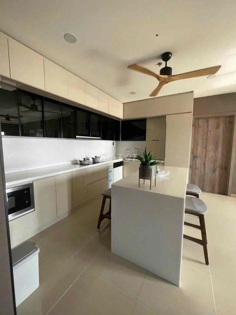 2-bedroom apartment at Monarchy with free pool access — photo 6