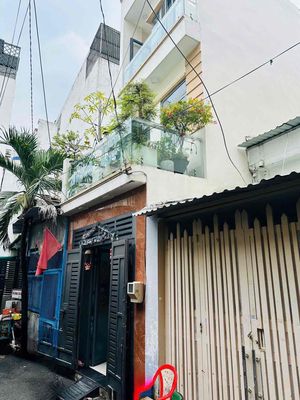 Townhouse 36 m² · 3 bed · Đường Nguyễn Duy Cung