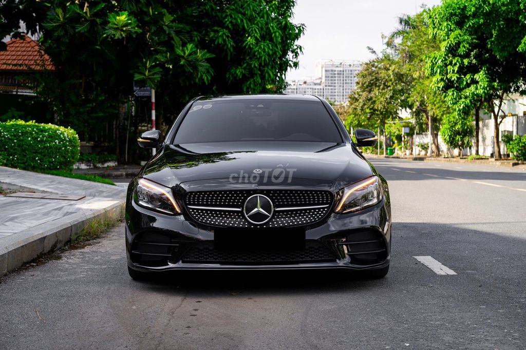 Thì Đây Là Mer C300 AMG 2019 - Xe chuẩn 100%. Mua bán Ô tô tại Quận 7 Tp Hồ Chí Minh được đăng bởi Bảo Duy Ô Tô hình 5