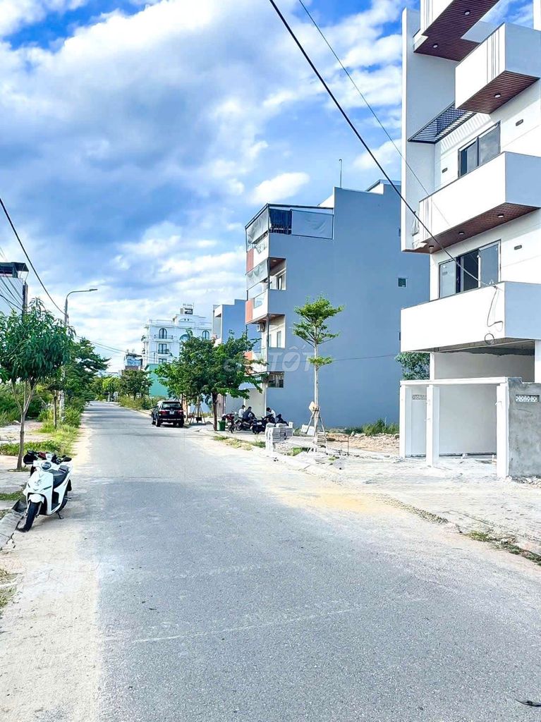 Một cơ hội tốt, giá siêu nét 
