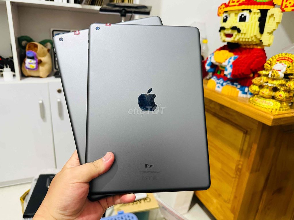 🎁 IPAD GEN 8 128GB WIFI ZIN ALL 100% NEW 98.5 99%. Mua bán Máy tính bảng tại Quận Gò Vấp Tp Hồ Chí Minh được đăng bởi TienLe iPad Giá Rẻ hình 1