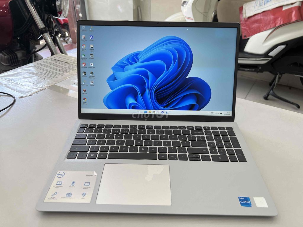Dell Inspiron 15 3520  i5-1235U 15.6 inch 16/512GB. Mua bán Laptop tại Quận Tân Bình Tp Hồ Chí Minh được đăng bởi Cầm Đồ Lê Cường hình 1