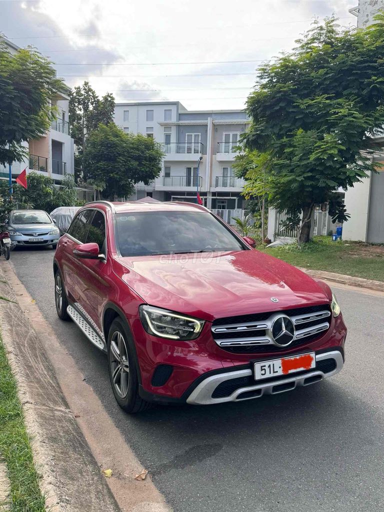 Mercedes Benz GLC 2020 200 - 70000 km. Mua bán Ô tô tại Thành phố Thủ Đức Tp Hồ Chí Minh được đăng bởi Thành Nhân hình 5