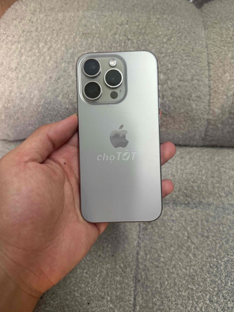 iPhone 15 Pro Quốc tế 128g full - có góp. Mua bán Điện thoại tại Quận 12 Tp Hồ Chí Minh được đăng bởi Hoàng Minh Tiến Luxury hình 1
