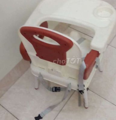 E pass ghế ăn dặm bé. Mua bán Mẹ và bé tại Quận Long Biên Hà Nội được đăng bởi Thu Hằng Nguyễn